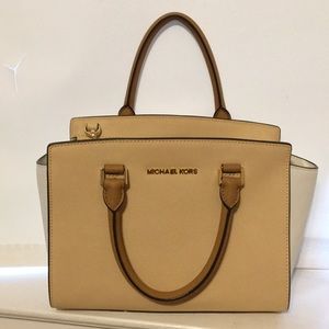 Michael kors bag
